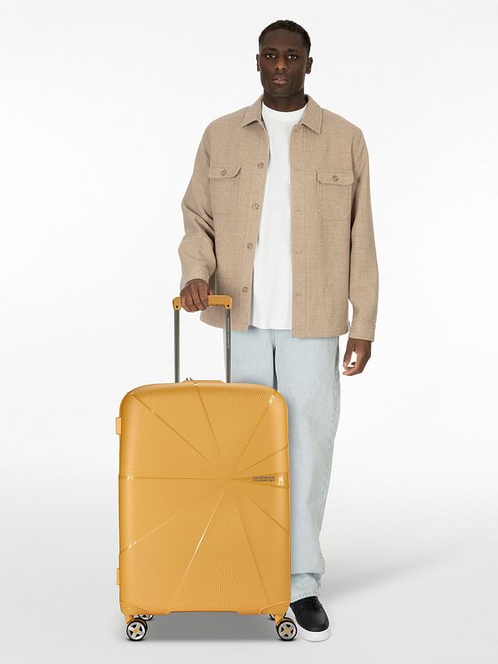 American Tourister Starvibe 4 hjul Trolley 67 cm med strækfold American Tourister Starvibe 4 hjul Trolley 67 cm med strækfold