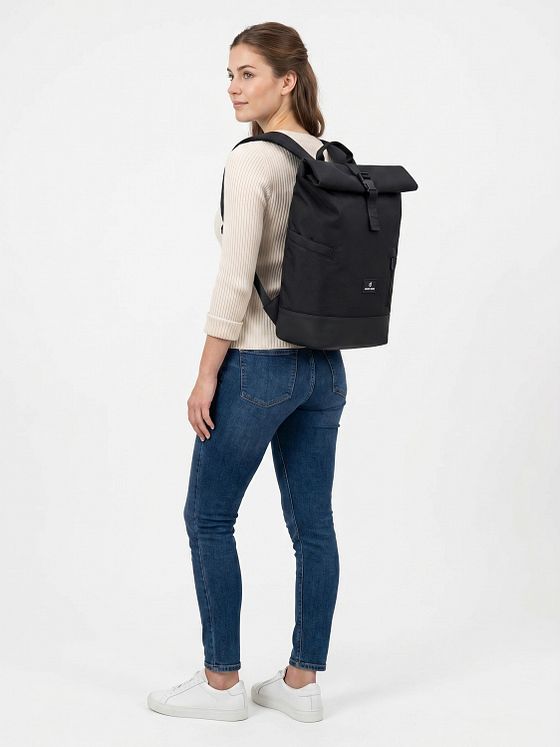 Johnny Urban Luca Daypack S 36 cm Laptoprum Johnny Urban Luca Daypack S 36 cm Laptoprum