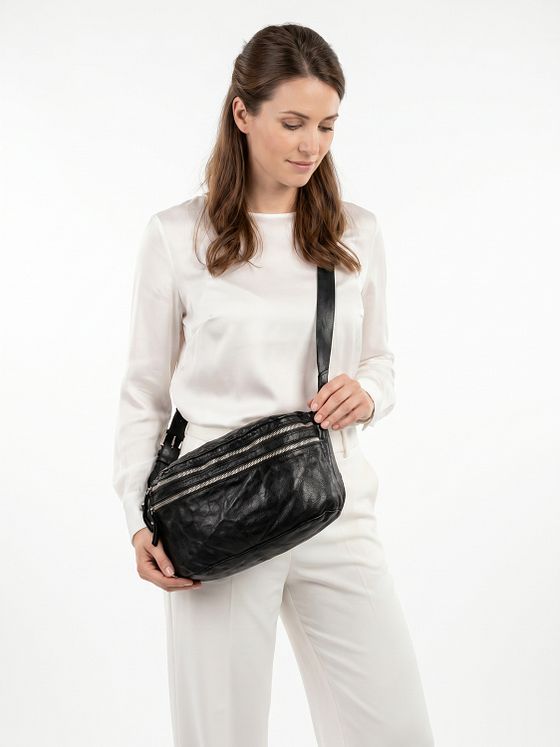 Campomaggi Tasso Crossbody taske Læder 32 cm Campomaggi Tasso Crossbody taske Læder 32 cm