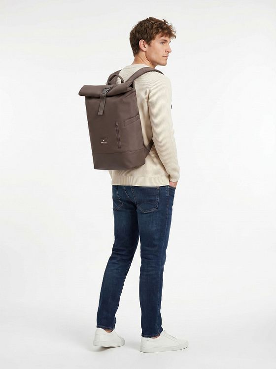 Johnny Urban Luca Daypack 42 cm Laptoprum Johnny Urban Luca Daypack 42 cm Laptoprum