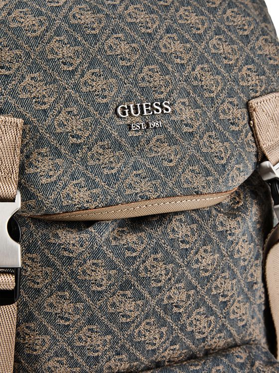 Guess Berlin Daypack 42 cm Guess Berlin Daypack 42 cm