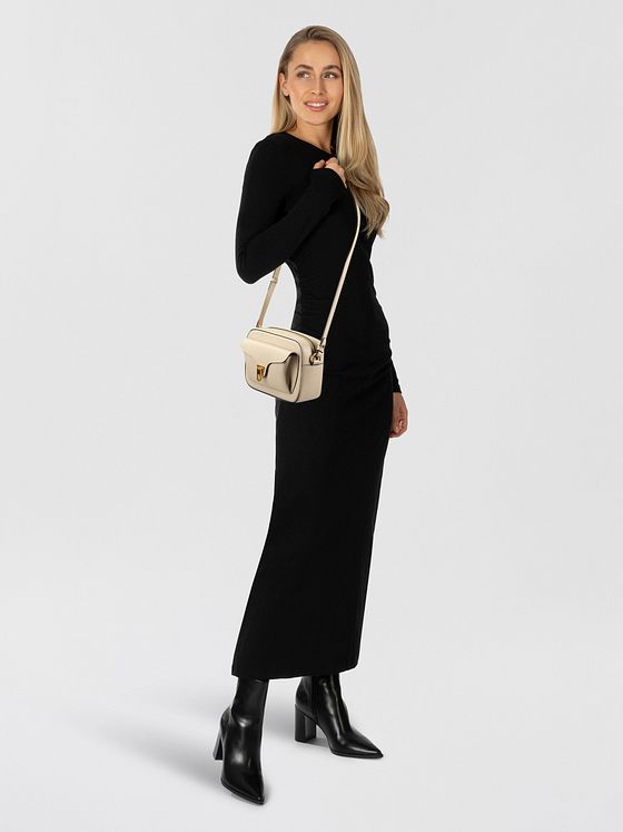 Coccinelle Beat Soft Skuldertaske Læder 21 cm Coccinelle Beat Soft Skuldertaske Læder 21 cm