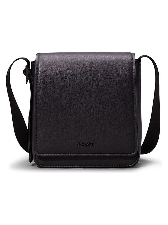 Calvin Klein Minimal Focus Mini Bag skuldertaske 17 cm Calvin Klein Minimal Focus Mini Bag skuldertaske 17 cm