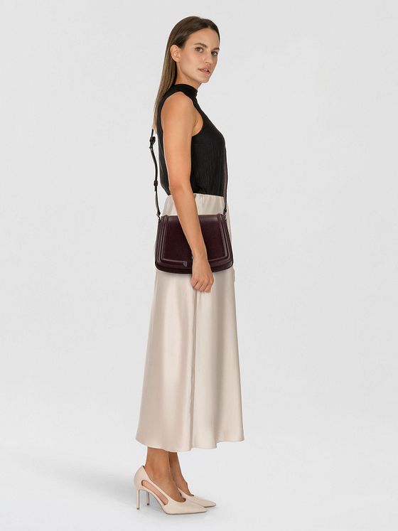 Boss Ariell Skuldertaske Læder 22.5 cm Boss Ariell Skuldertaske Læder 22.5 cm