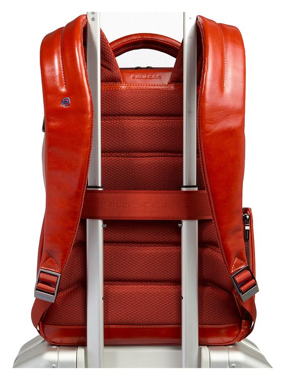 Piquadro Blue Square Daypack Læder 29 cm Laptoprum Piquadro Blue Square Daypack Læder 29 cm Laptoprum