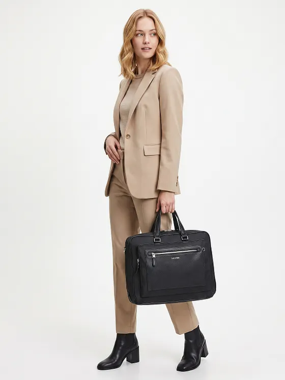 Calvin Klein Dokumenttaske 35 cm Laptoprum Calvin Klein Dokumenttaske 35 cm Laptoprum