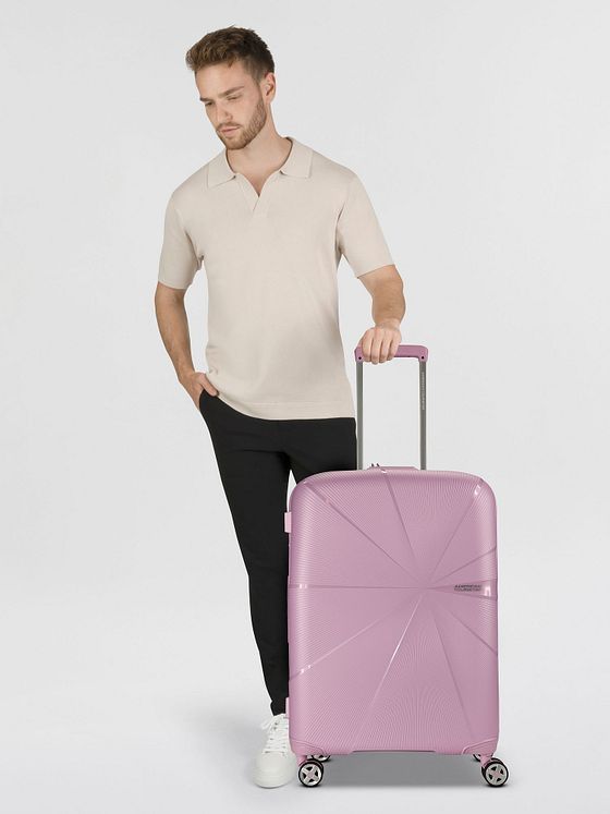 American Tourister Starvibe 4 hjul Trolley 67 cm med strækfold American Tourister Starvibe 4 hjul Trolley 67 cm med strækfold