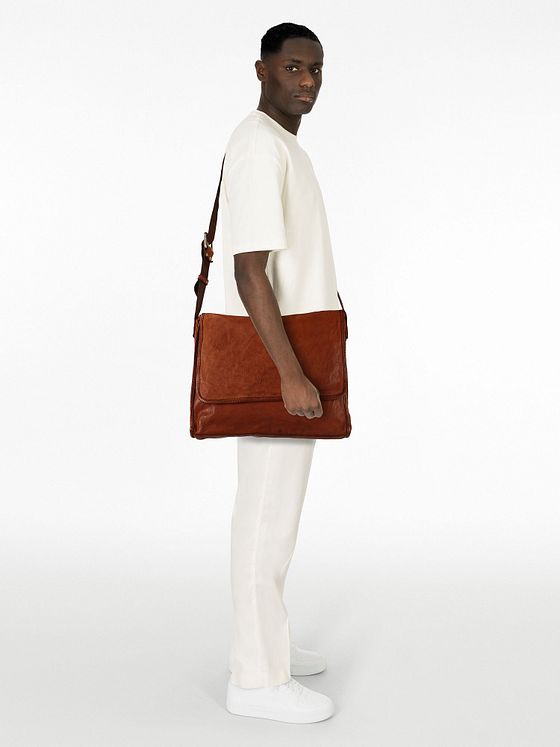 Campomaggi Ippocastano Messenger-taske Læder 36 cm Campomaggi Ippocastano Messenger-taske Læder 36 cm