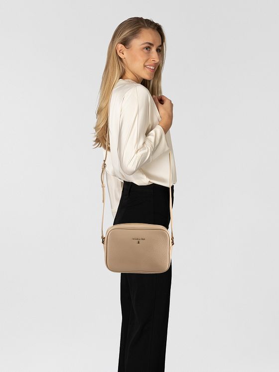 Patrizia Pepe Taška přes rameno Fly kožená 24 cm