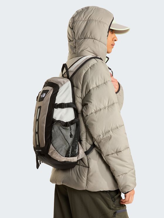 The North Face Hot Shot Sling Bag 47 cm The North Face Hot Shot Sling Bag 47 cm