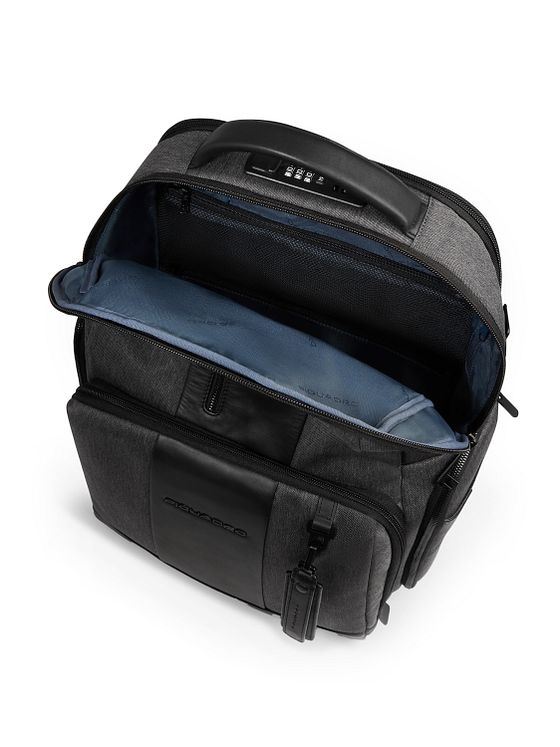 Piquadro Krátký batoh RFID 42 cm s přihrádkou na notebook