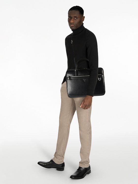 Guess Monaco Portfölj Läder 38 cm Laptopfack Guess Monaco Portfölj Läder 38 cm Laptopfack