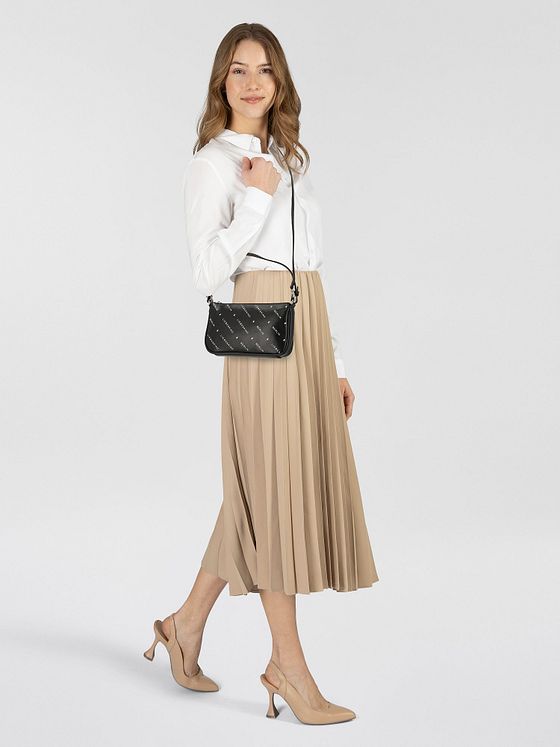 Liebeskind Monogram Skuldertaske Læder 23.5 cm