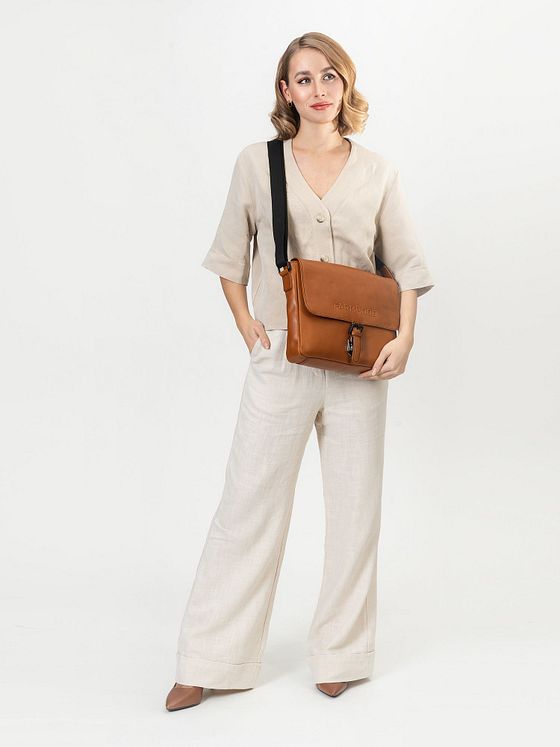 Farmhood Memphis Dokumenttaske Messenger Læder 32 cm