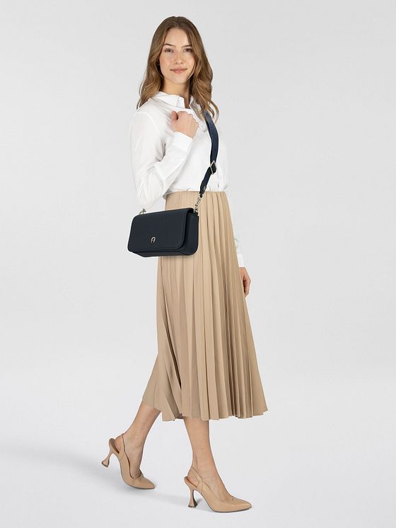 AIGNER Zita Skuldertaske Læder 23 cm