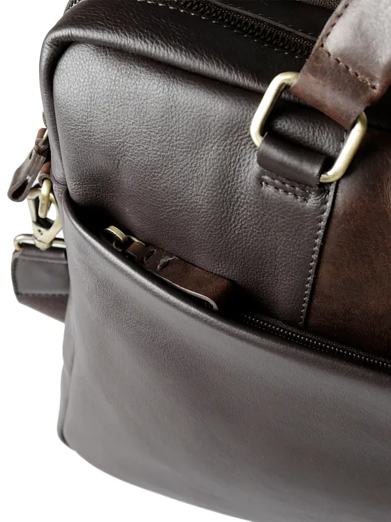 bugatti Ryan Dokumenttaske Læder 39 cm Laptoprum