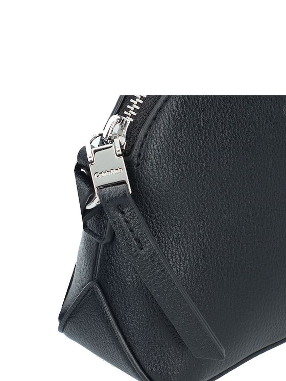 Calvin Klein CK Daily Skuldertaske 19 cm