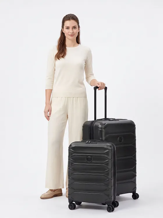 Delsey Paris Meteor 4-pyöräinen matkalaukkusetti S+L, laajennettava taitos Delsey Paris Meteor 4-pyöräinen matkalaukkusetti S+L, laajennettava taitos