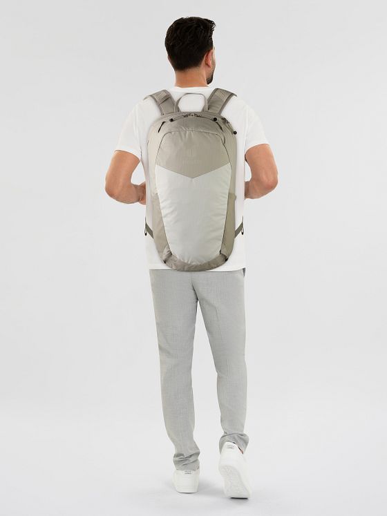 Deuter Speed Lite 13 Turistický batoh 44 cm