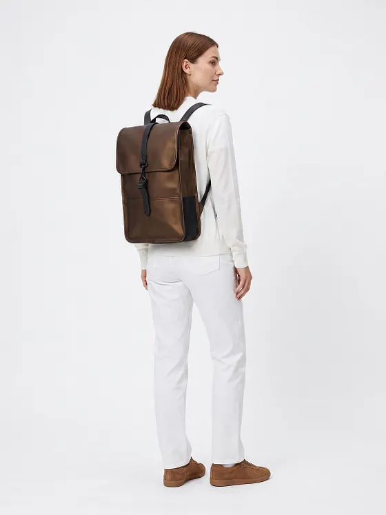 Rains Essential Dagsryggsäckar 40 cm Laptopfack Rains Essential Dagsryggsäckar 40 cm Laptopfack