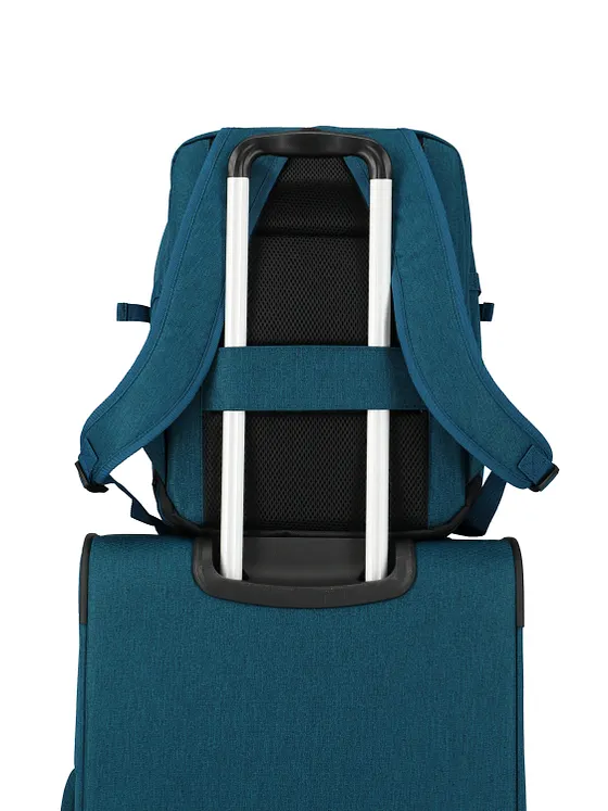 Travelite Kick Off Daypack 40 cm Laptoprum