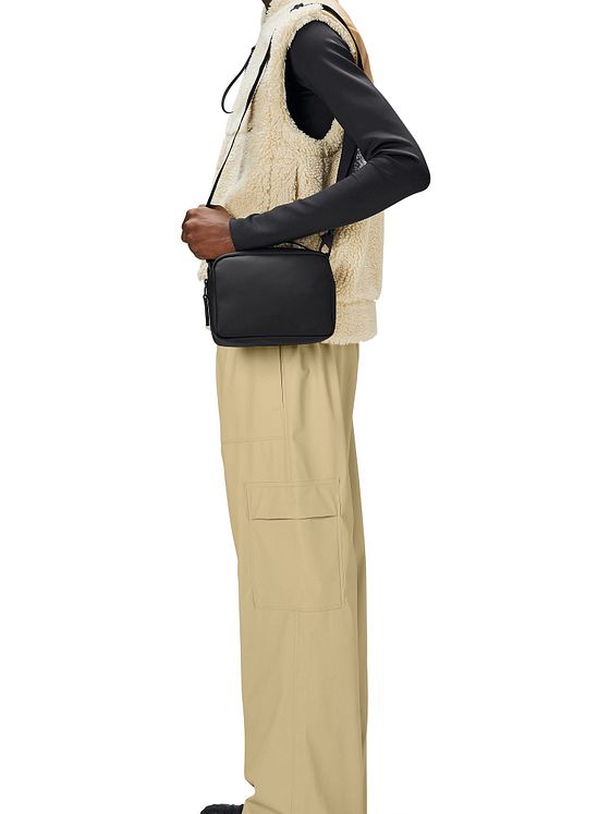 Rains Box Skuldertaske 22 cm