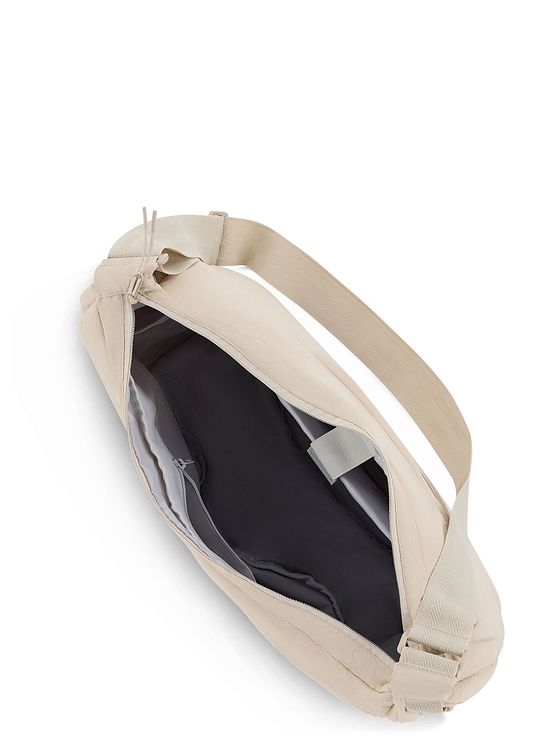Johnny Urban Kaia Crossbody-väska 51 cm Johnny Urban Kaia Crossbody-väska 51 cm