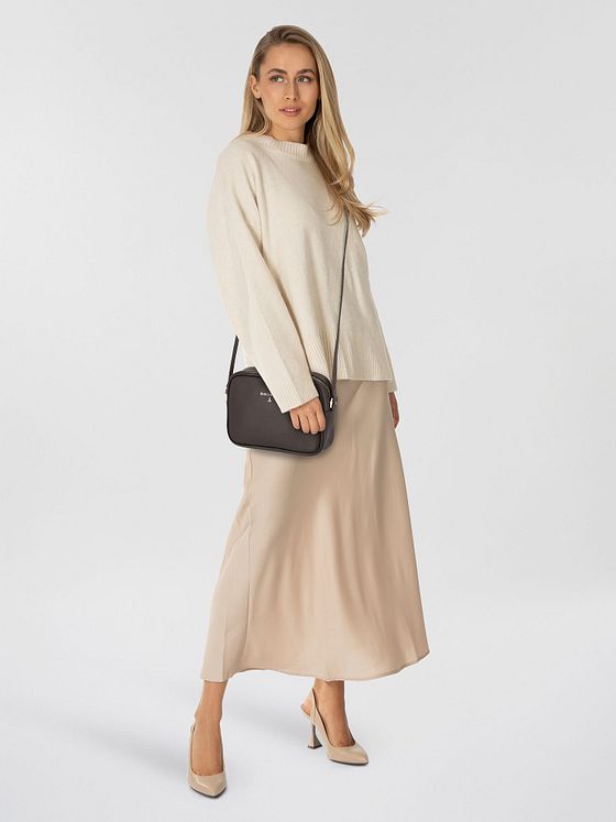 Patrizia Pepe Fly skuldertaske i læder 24 cm Patrizia Pepe Fly skuldertaske i læder 24 cm