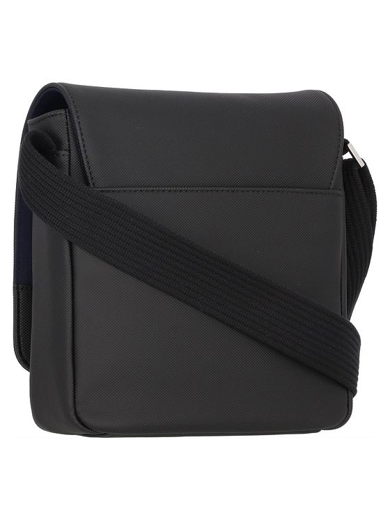 Lacoste Core Essentials Crossbody taske 22 cm Lacoste Core Essentials Crossbody taske 22 cm