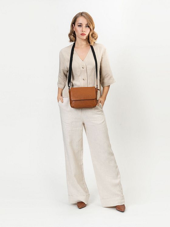 Farmhood Memphis Skuldertaske Læder 22 cm