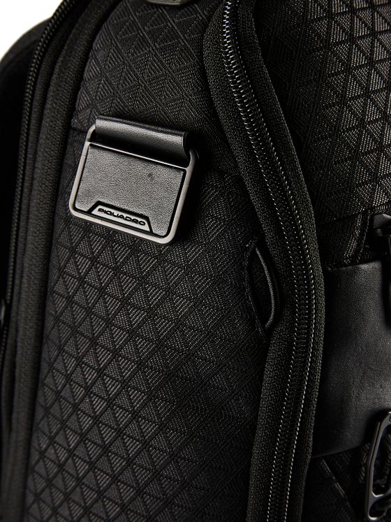 Piquadro Hex-rejserygsæk 41 cm med rum til bærbar computer