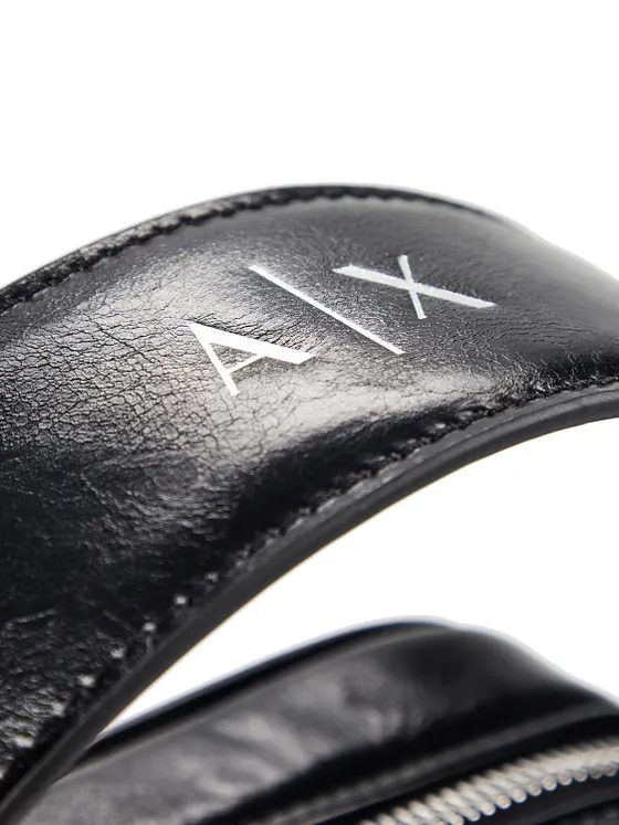 Armani Exchange Keira Skuldertaske Læder 18 cm Armani Exchange Keira Skuldertaske Læder 18 cm