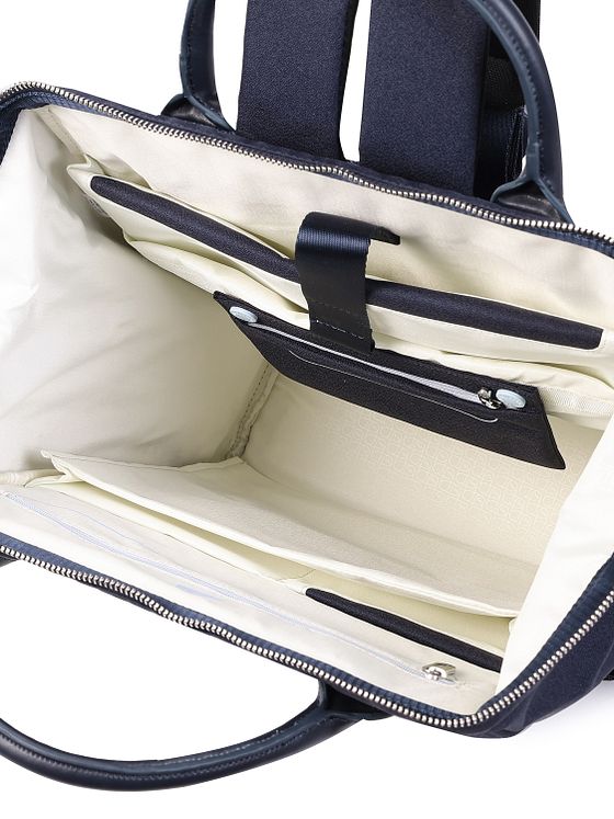 Hedgren Fika Daypack 43 cm Laptoprum Hedgren Fika Daypack 43 cm Laptoprum