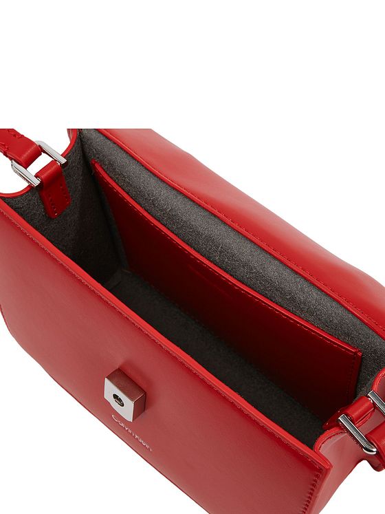 Calvin Klein CK Essential Håndtaske 20 cm Calvin Klein CK Essential Håndtaske 20 cm