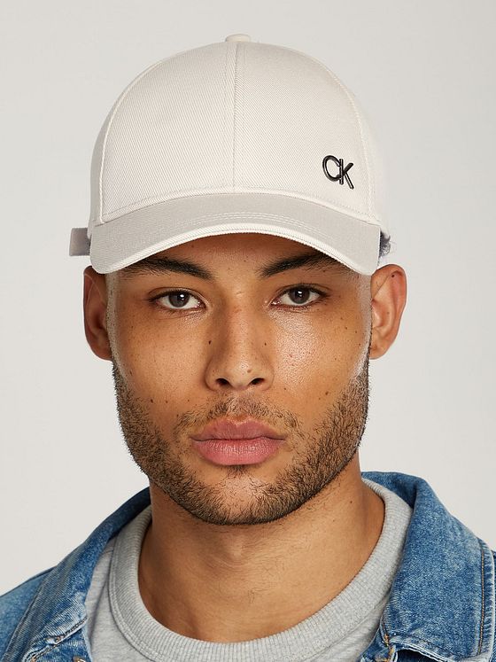 Calvin Klein Ck Bombed Metal Baseballkasket 29 cm Calvin Klein Ck Bombed Metal Baseballkasket 29 cm