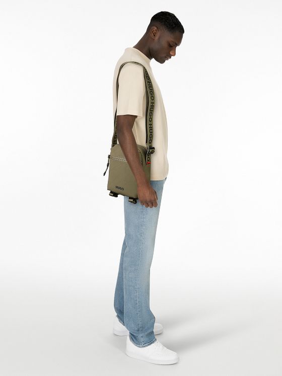 Hugo Ayden Taška přes rameno 16 cm