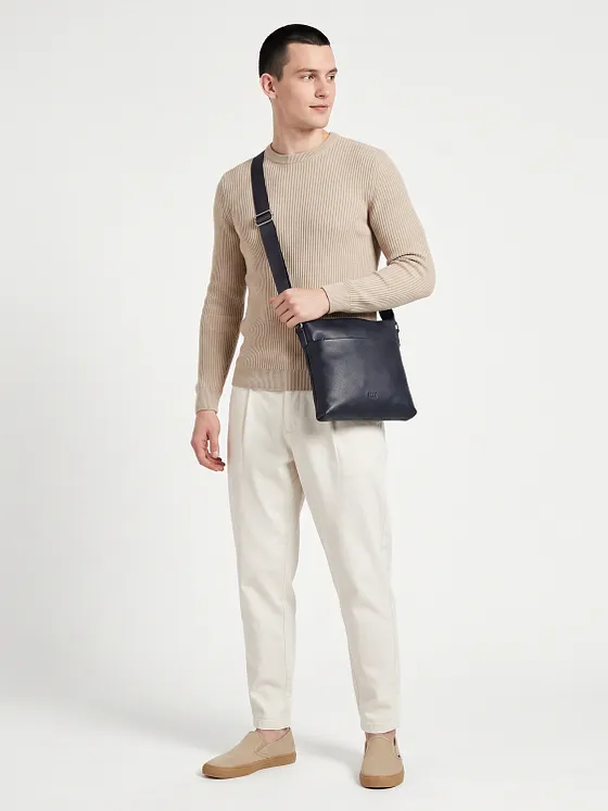 Jost Lysa Crossbody-väska Läder 25 cm Jost Lysa Crossbody-väska Läder 25 cm