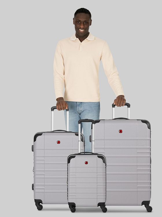 Wenger Amplar Evo 4 hjul Kuffert 3-delt med strækfold Wenger Amplar Evo 4 hjul Kuffert 3-delt med strækfold