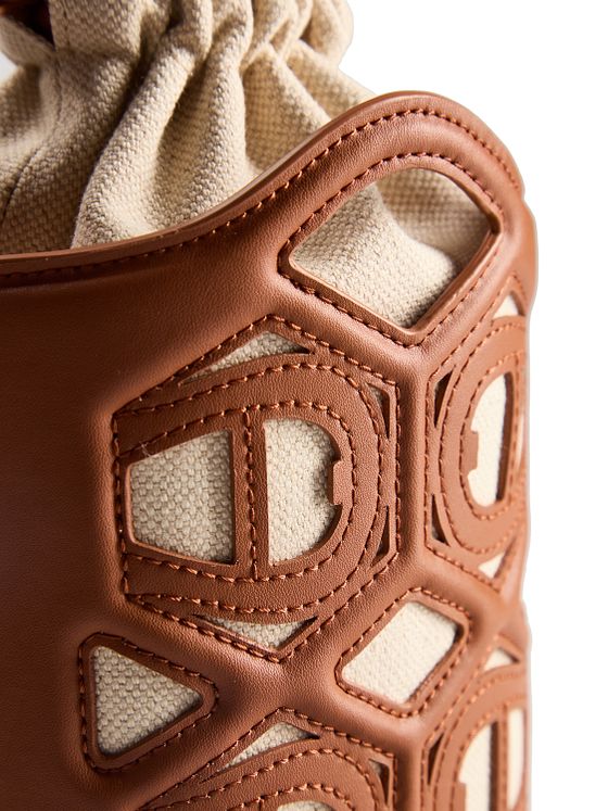 AIGNER Azzura Mini Bag skuldertaske Læder 12 cm AIGNER Azzura Mini Bag skuldertaske Læder 12 cm