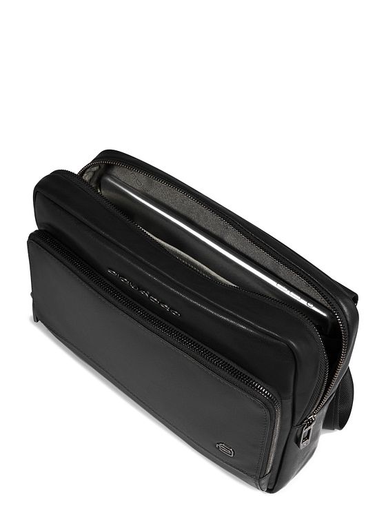 Piquadro Philip Skuldertaske Læder 27 cm