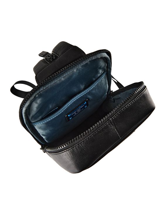 Piquadro Skuldertaske Læder 20 cm Piquadro Skuldertaske Læder 20 cm