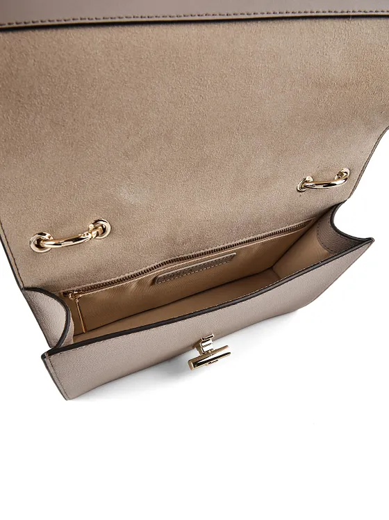 Furla Amelia Skuldertaske M Læder 24.5 cm Furla Amelia Skuldertaske M Læder 24.5 cm