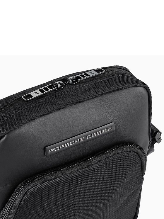 Porsche Design Voyager Mini Bag skuldertaske S 18 cm Porsche Design Voyager Mini Bag skuldertaske S 18 cm
