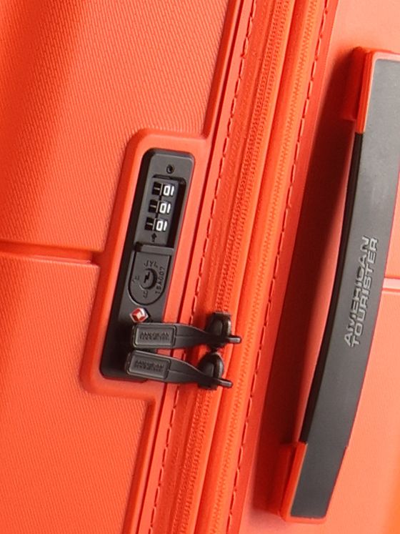 American Tourister Dashpop 4 hjul Trolley 67 cm med strækfold