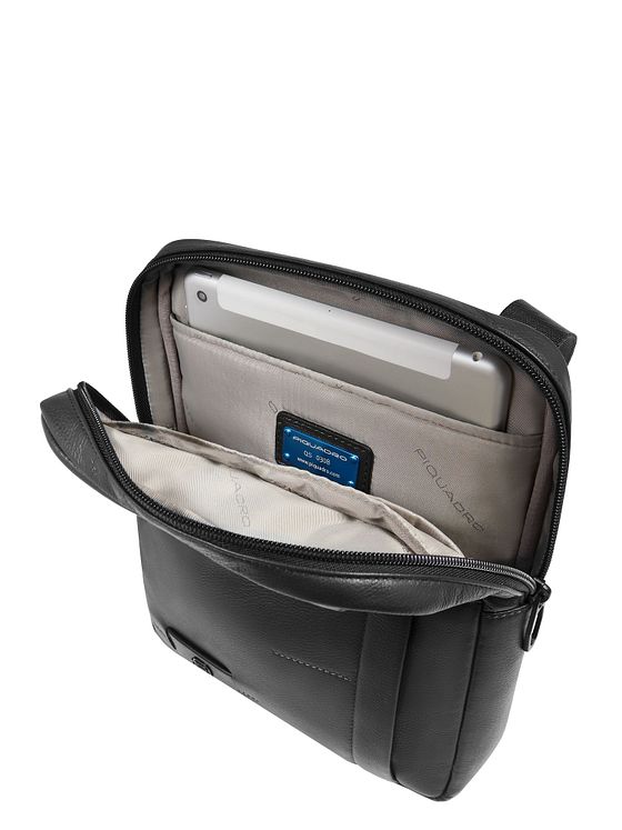 Piquadro Russel Skuldertaske Læder 27 cm