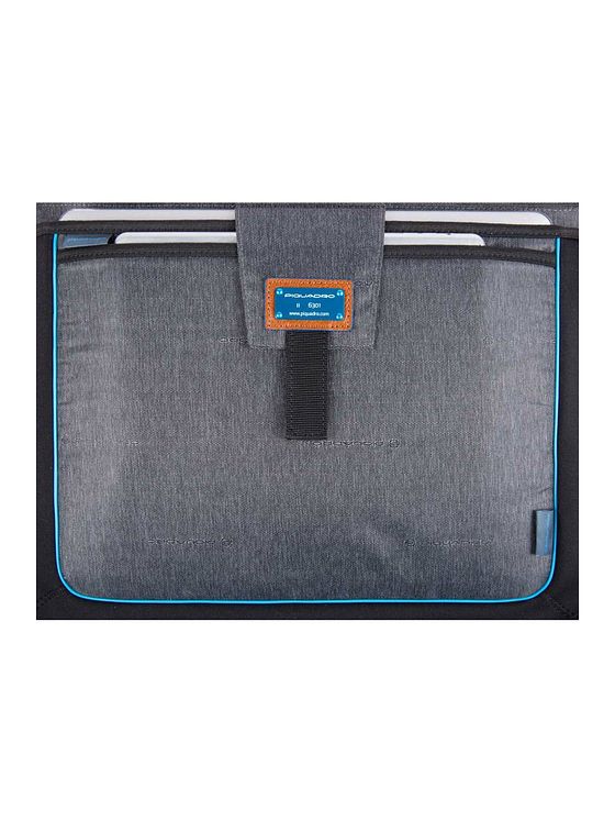 Piquadro Modrá čtvercová aktovka III kožená 39 cm s přihrádkou na notebook