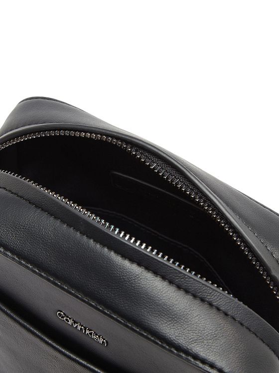 Calvin Klein CK Refined Mini Bag skuldertaske 17 cm