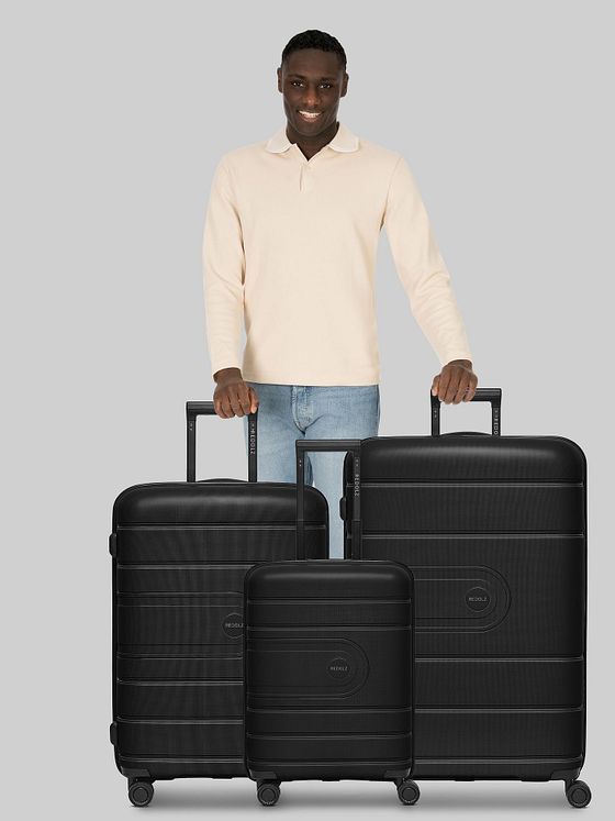 Redolz Essentials 11 4 hjul Kuffert 3-delt med strækfold Redolz Essentials 11 4 hjul Kuffert 3-delt med strækfold