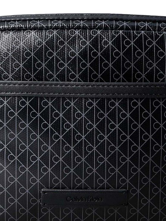 Calvin Klein Hardware Skuldertaske 20 cm