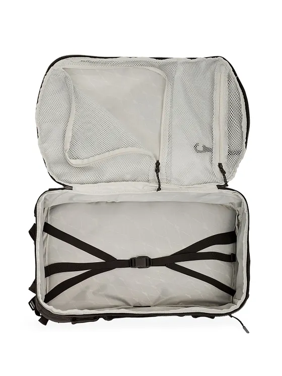 Eagle Creek Tour Lite 28 L -matkareppu, 50 cm:n kannettavan tietokoneen lokero